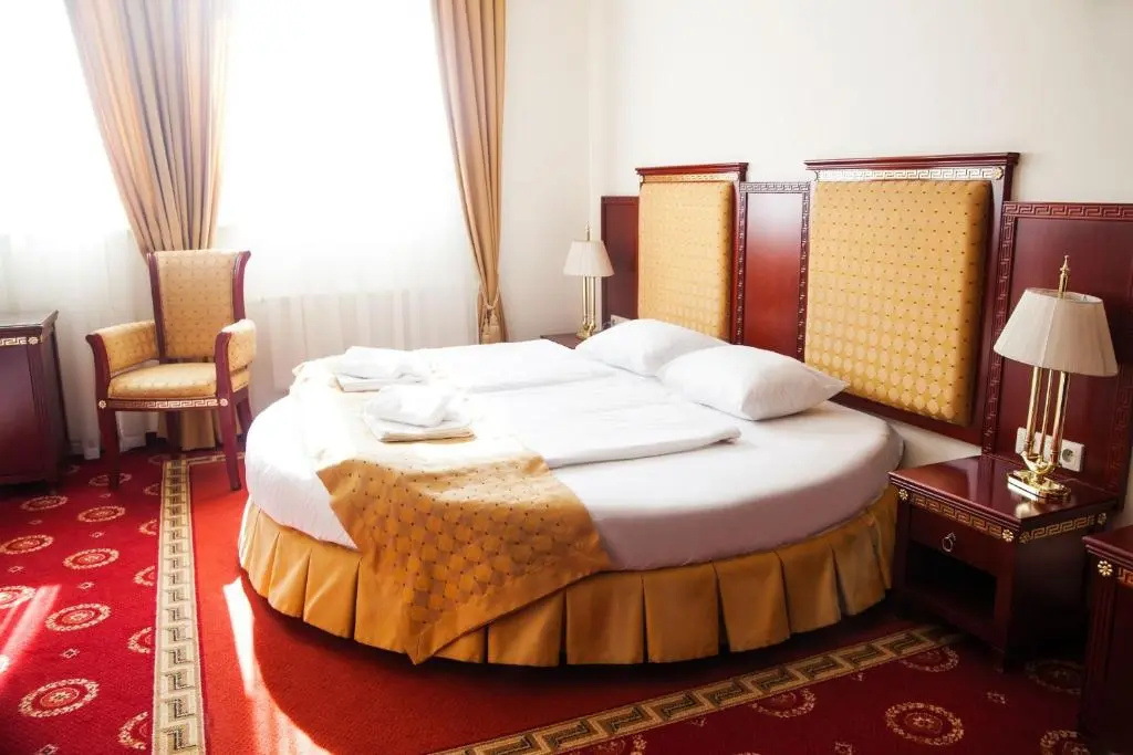Standard Double Apartment full double bed