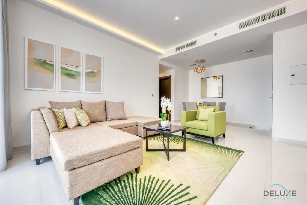 Luxury 1 Bedroom Apartment at DAMAC Celestia by Deluxe Holiday Homes — фото