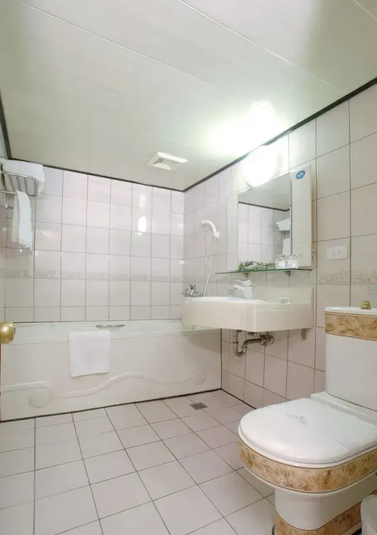 Comfort room