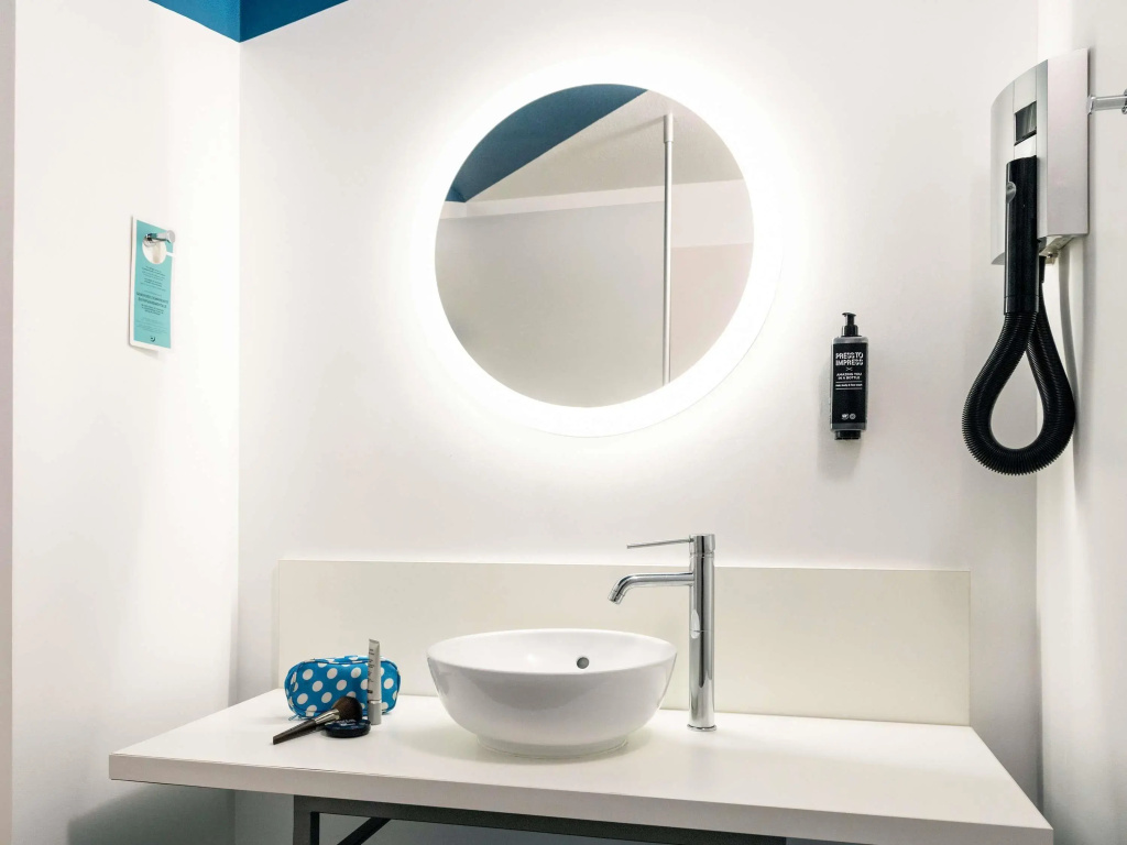 Afficher la photo 8 — ibis Styles Toulon Centre Port