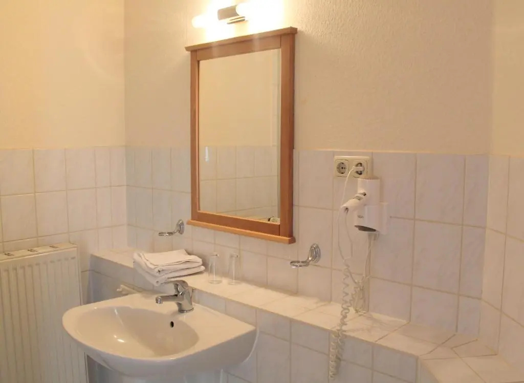 Comfort room