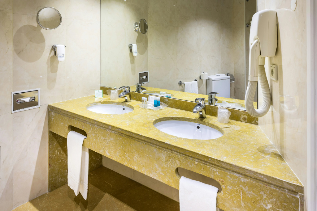 Holiday Inn Lisbon by IHG - Général