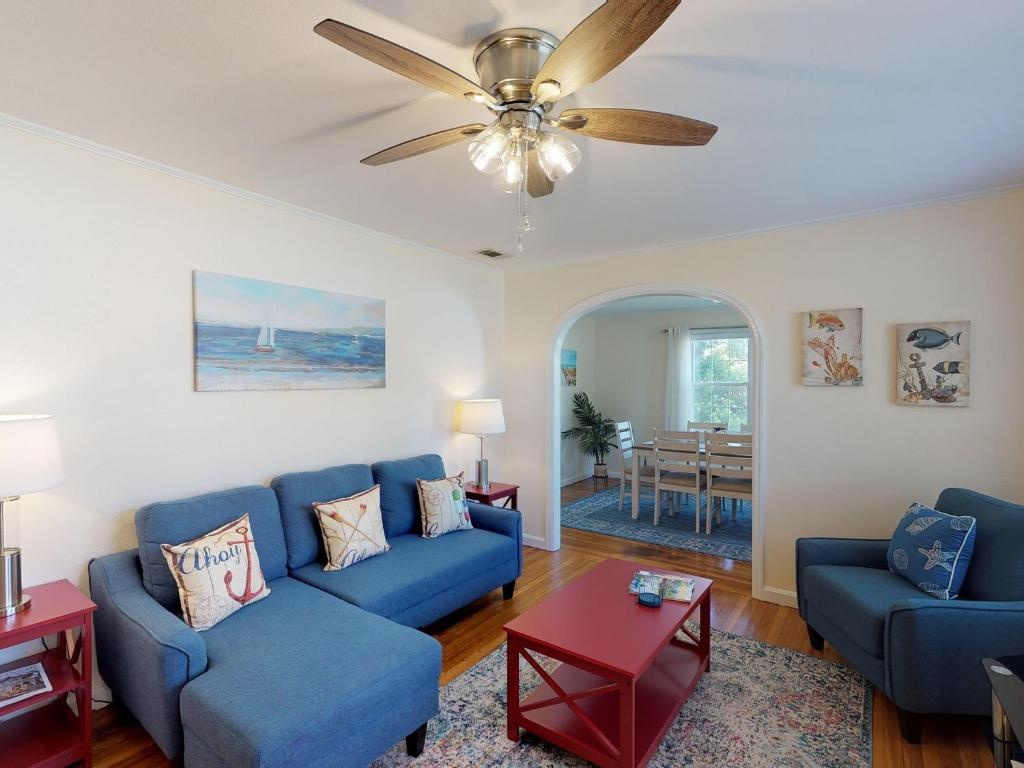 Thunderbolt Cottage — 2