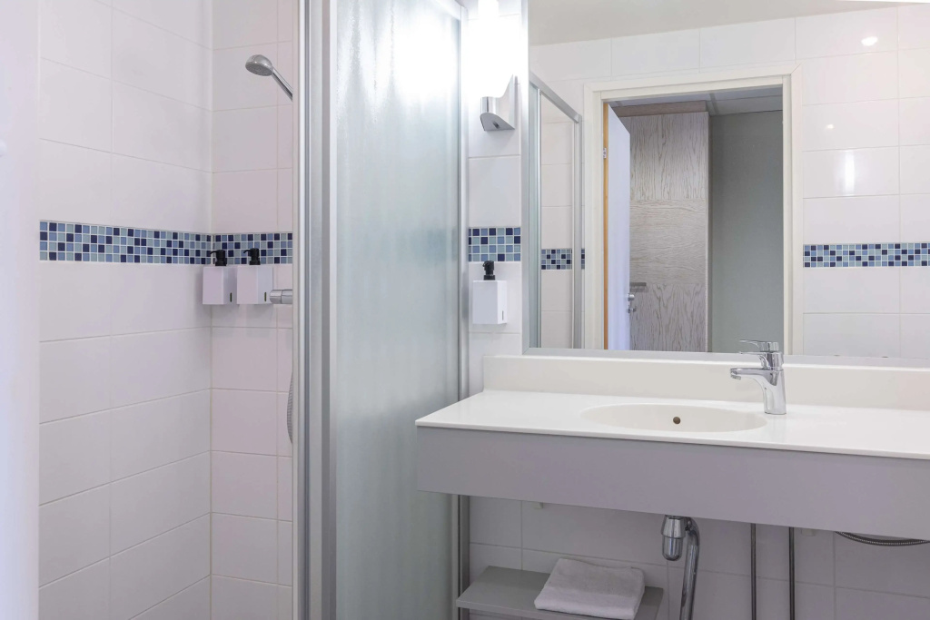 Standard Double room (twin beds)