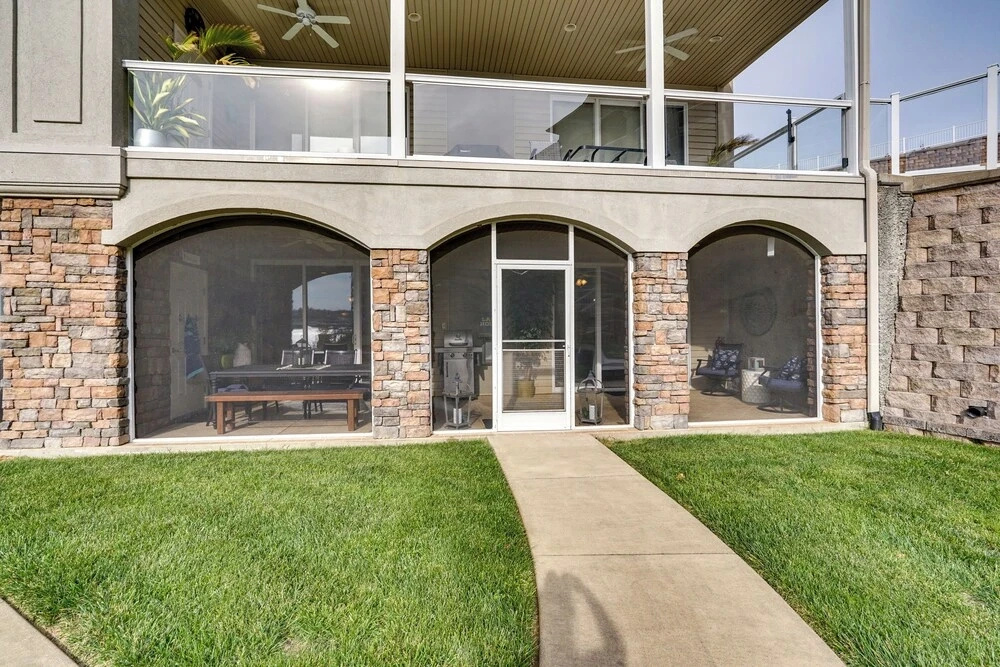 Boat Slip + Pool Access: Osage Beach Retreat