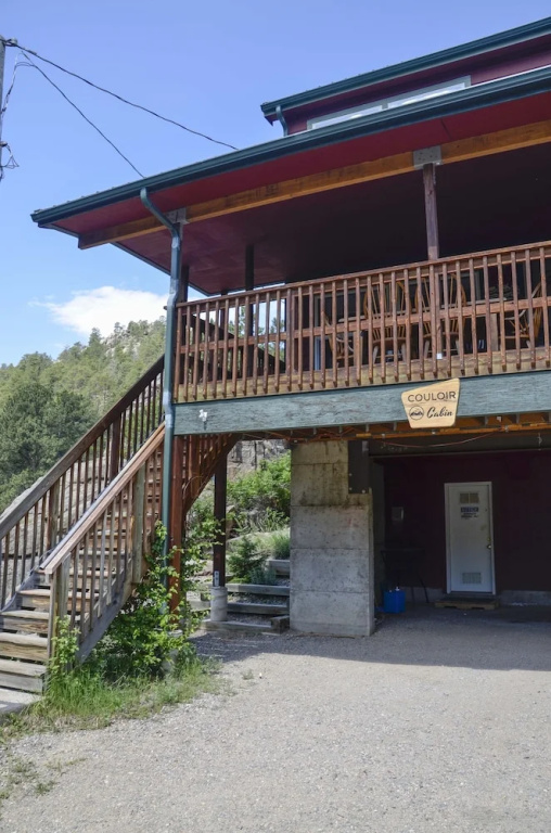The Woolly Bugger Inn