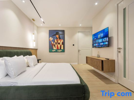 2 Bedrooms Suite
