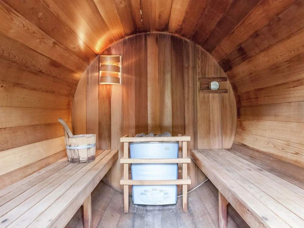 Wonderful Holiday Home in Saint-hubert With Sauna - фото 12