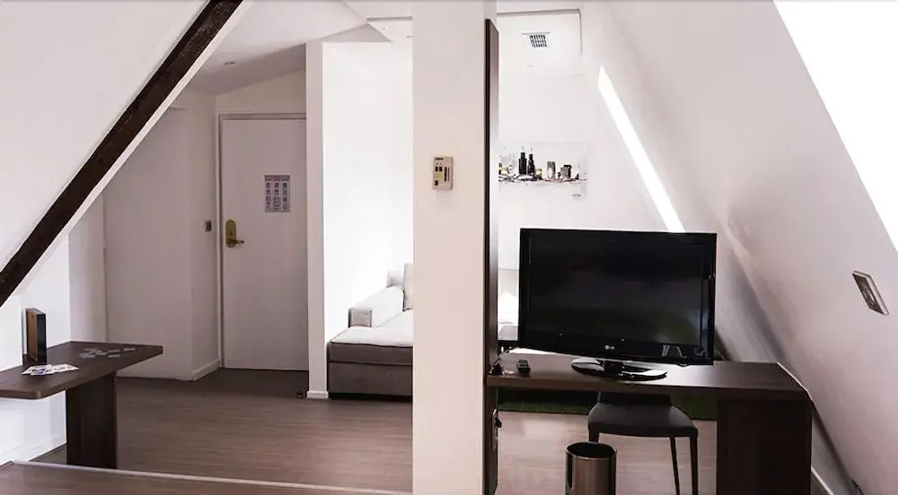 Hôtel Les Poteaux Carrés - Général