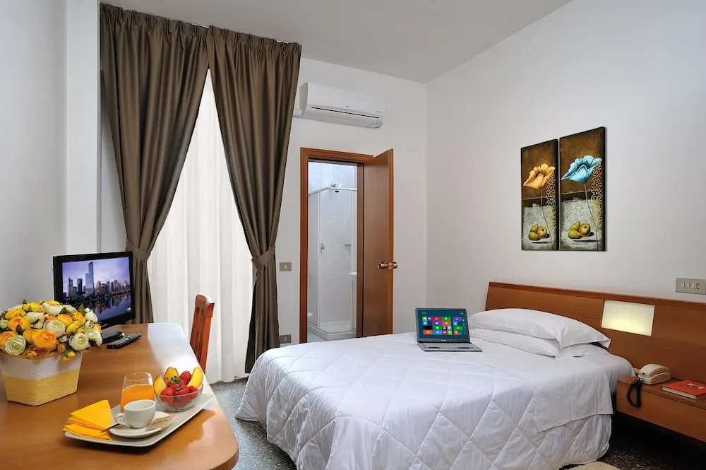 Hotel Piero Della Francesca - Chambres