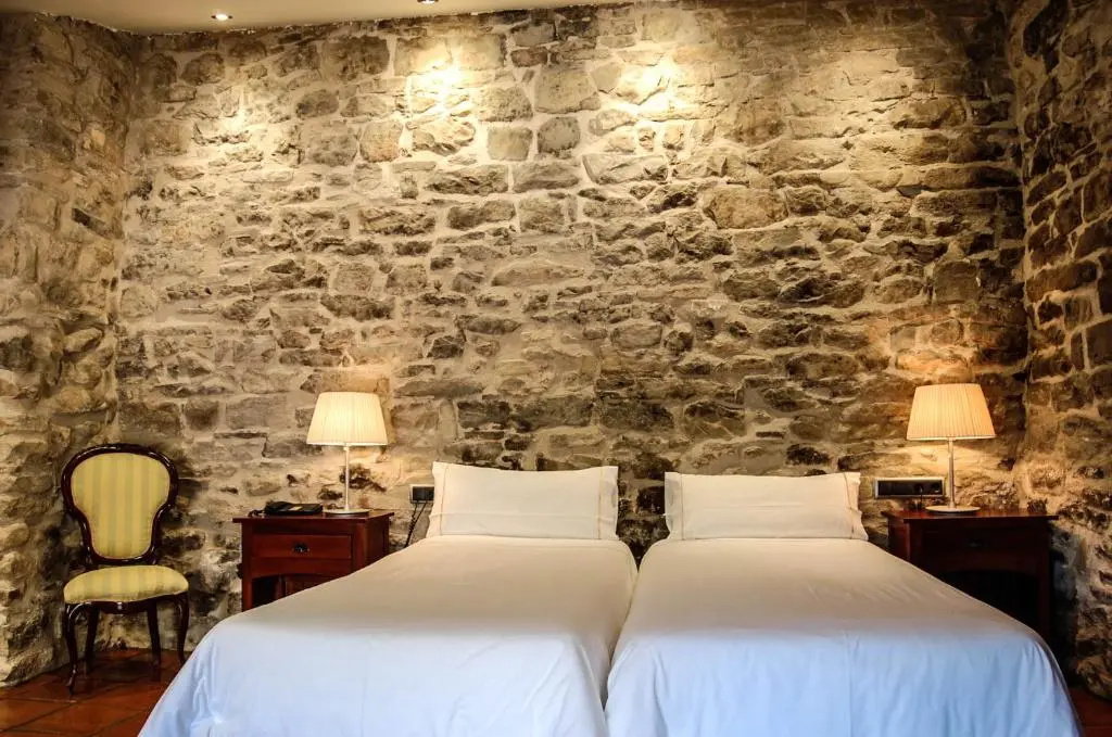 Hotel Rural Nobles De Navarra - Chambres