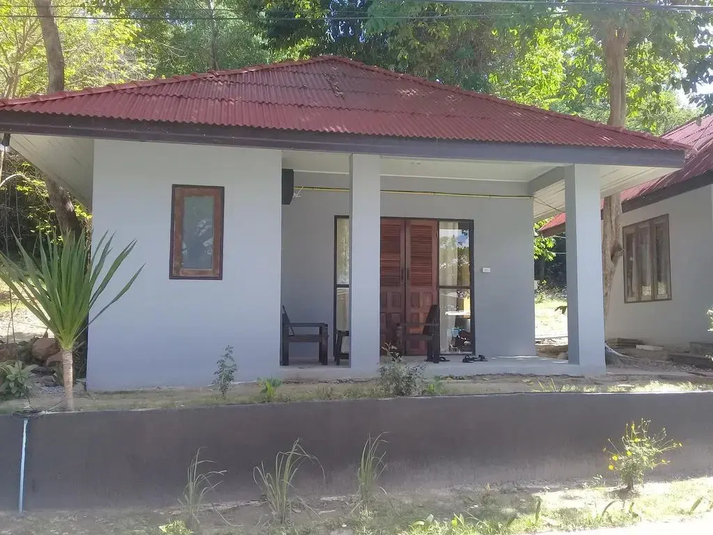 Minnie Seaview Resort