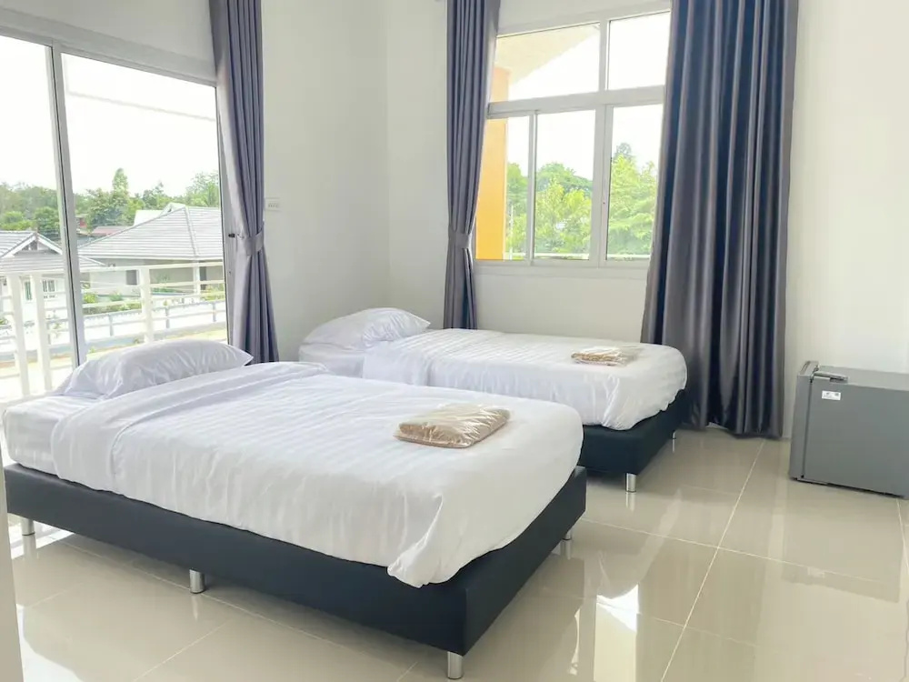 Deluxe Double room with mountain view (twin beds)