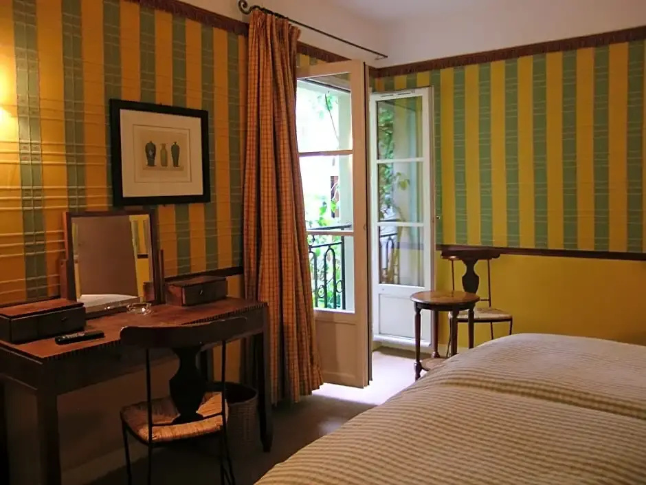 Classic room