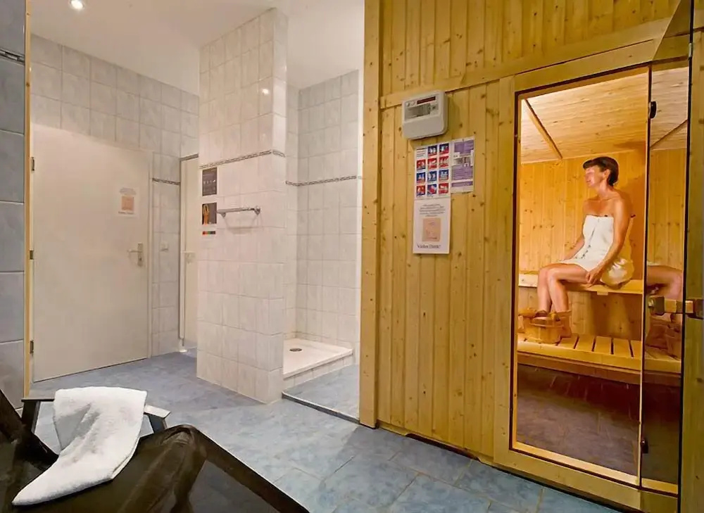 Hotel photo 12