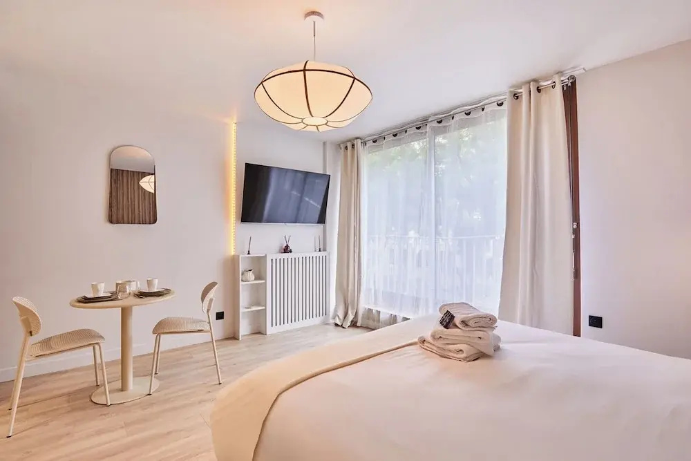 Voir la photo 2 — THE Parisian Suite / Center of Paris