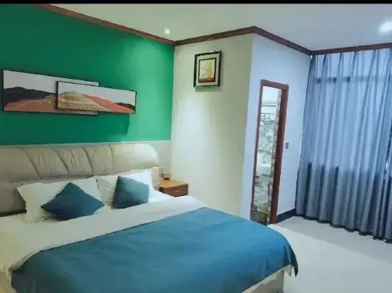 Xinhui Hotel