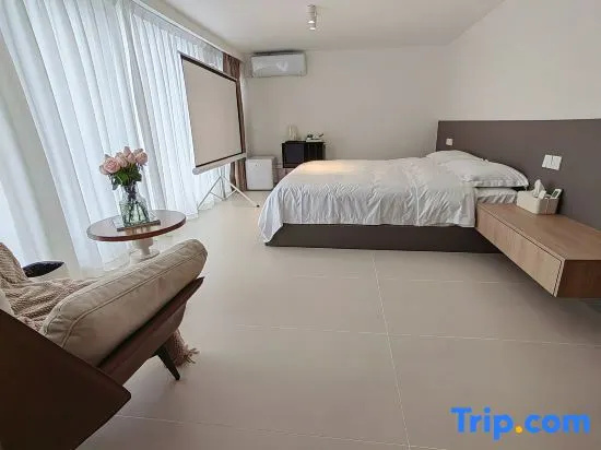 Standard Double room with sea view (full double bed)