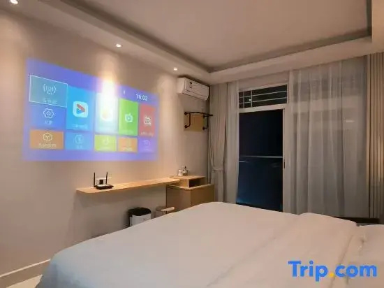 Standard Double room with balcony (full double bed)