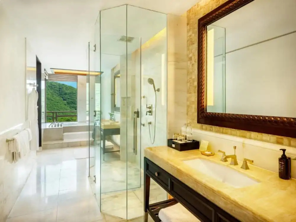 The St. Regis Sanya Yalong Bay Resort by null