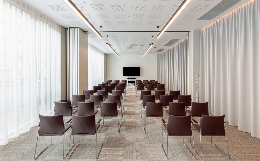 Holiday Inn Prague Congress Centre by IHG - Général