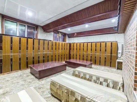 Jixibo Bath Express Hotel