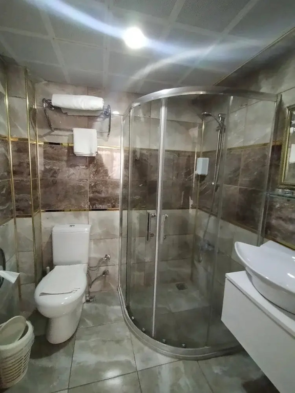 Comfort room
