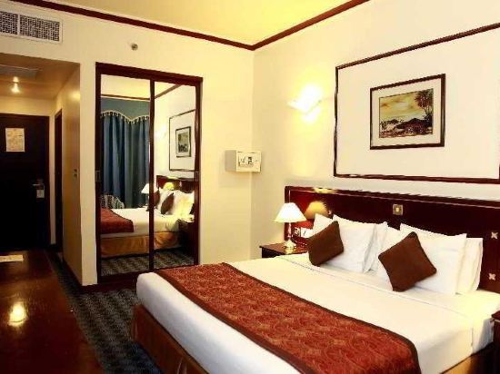 Orchid Hotel