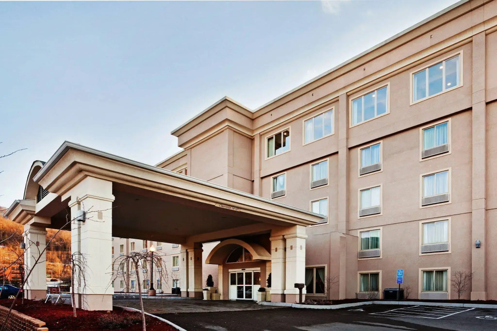 Hampton Inn Norton, VA