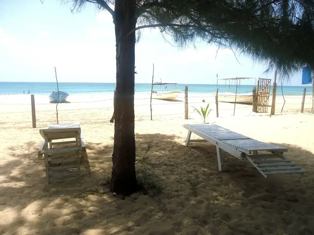 White Sand Beach Inn - Chambres