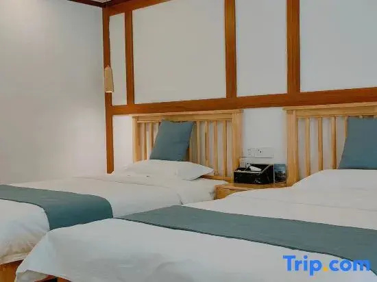 Standard Double room with balcony (twin beds)