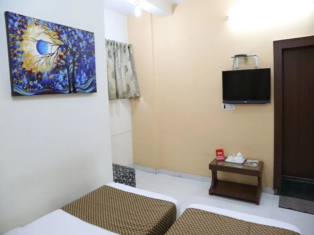 OYO 8997 Angeethi Hotel - Général