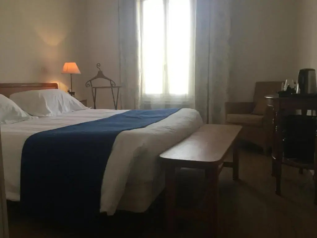 Nouvel Hôtel du Commerce - Chambres