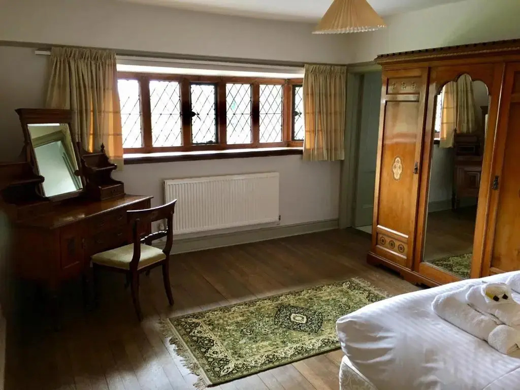 3 Bedrooms Cottage