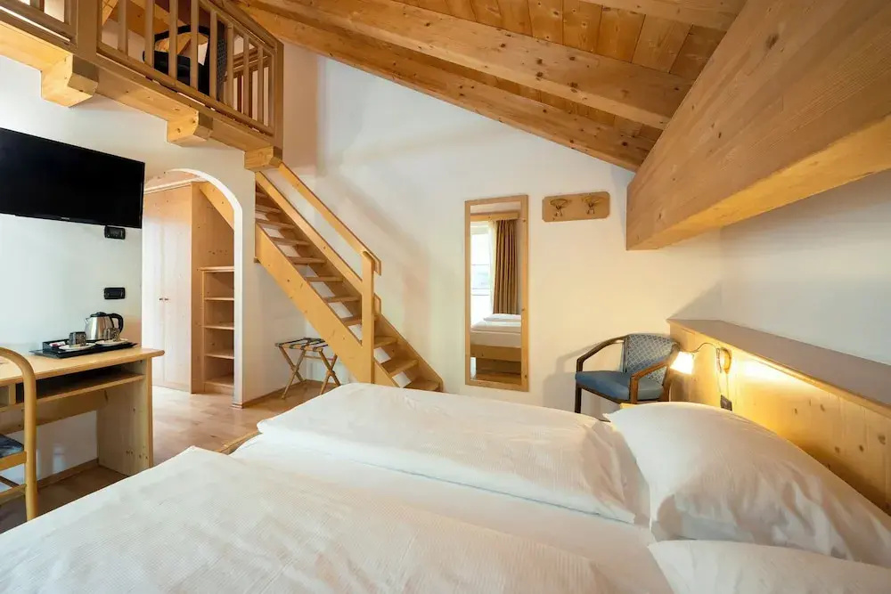 Standard Quadruple Family room with balcony