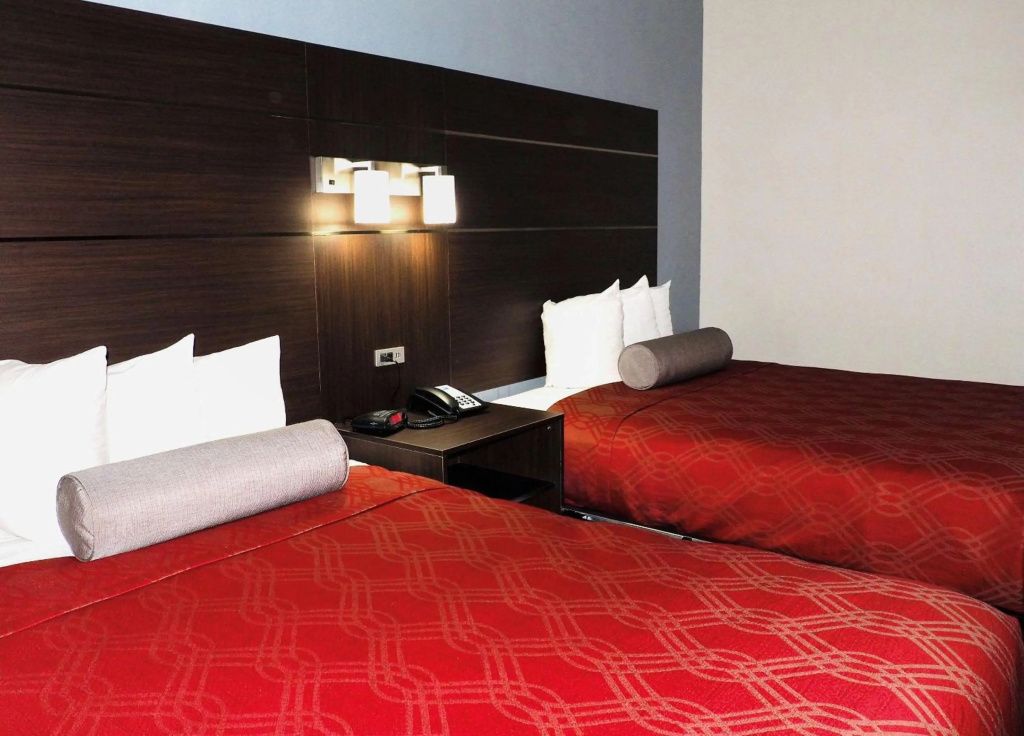 Econo Lodge Augusta West near Fort Gordon — 5