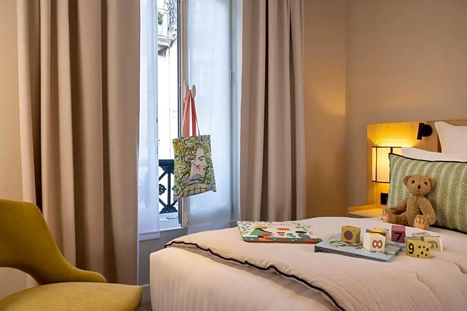 Superior Double room (full double bed)