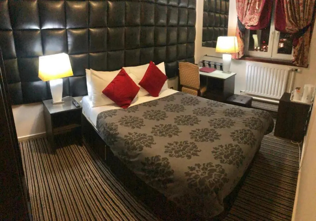 Kings Park Hotel - Chambres