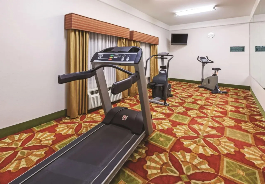 La Quinta Inn & Suites by Wyndham Winnie - Général