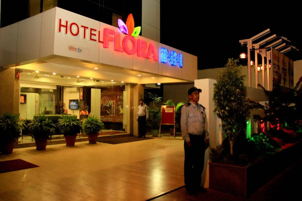 Hotel Flora Inn - фото 21