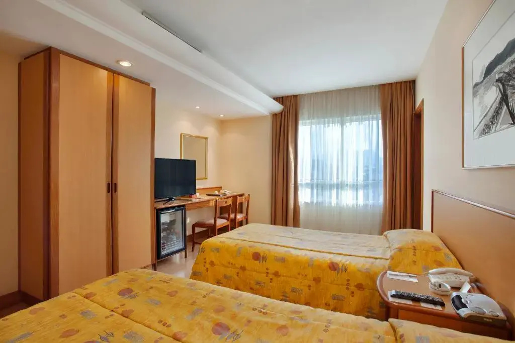 Windsor Asturias Hotel - Chambres