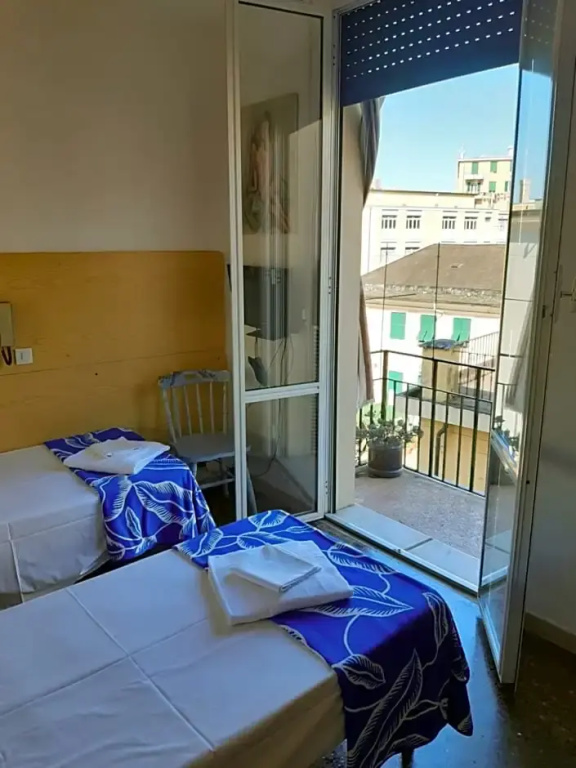 Economy room