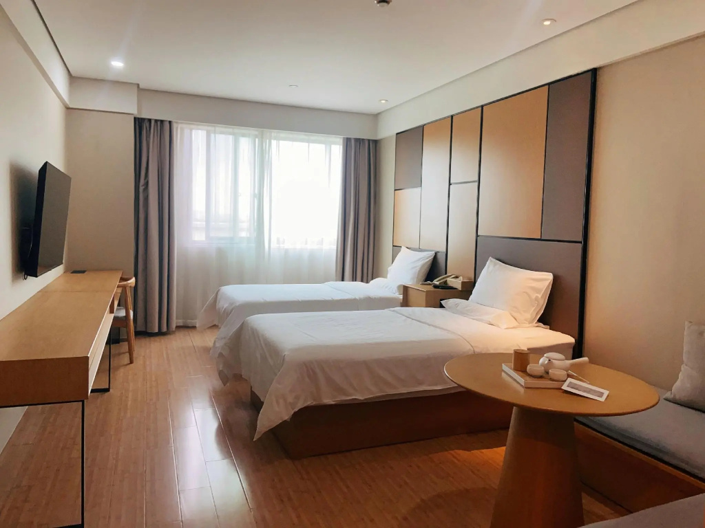 Ji Hotel (Shanghai Wild Animal Park)