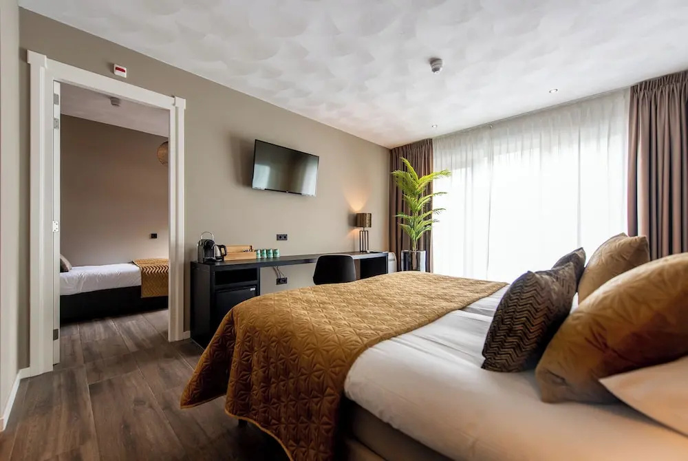 2 Bedrooms Deluxe room