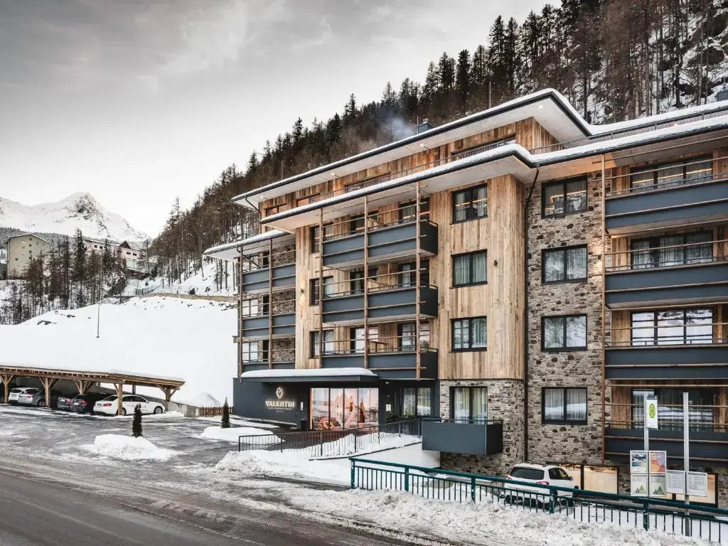 1 Bedroom Superior Apartment with balcony