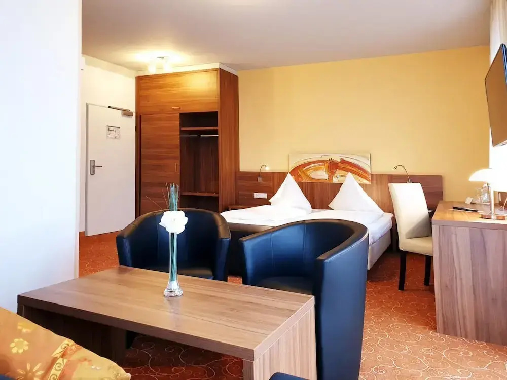 Hotel St. Georg — 5