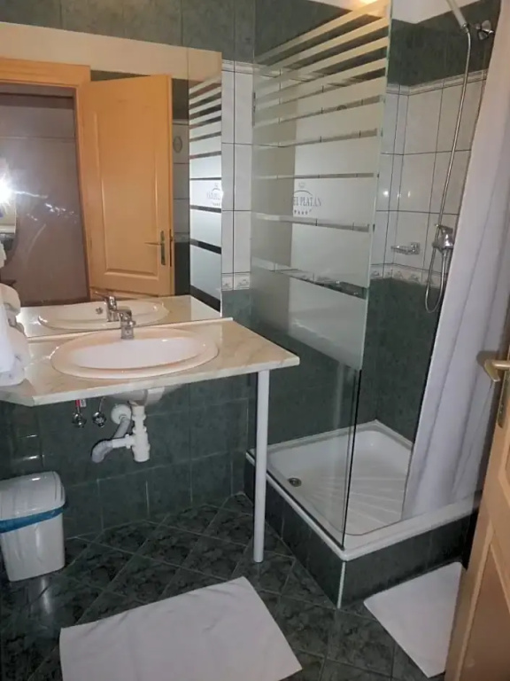 Platan Hotel - Chambres