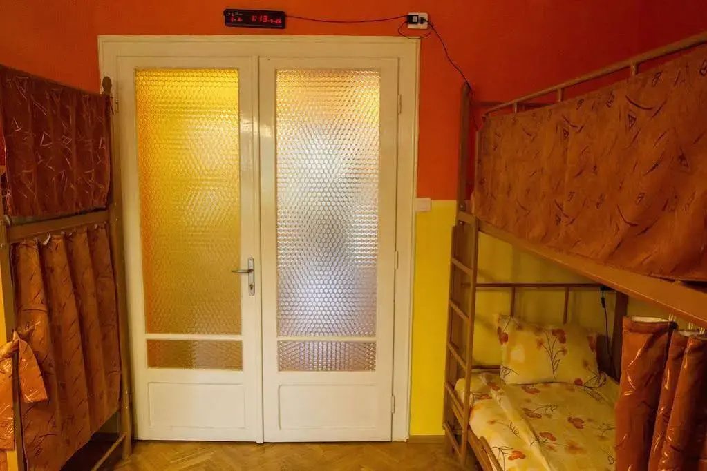 FreeBorn Hostel