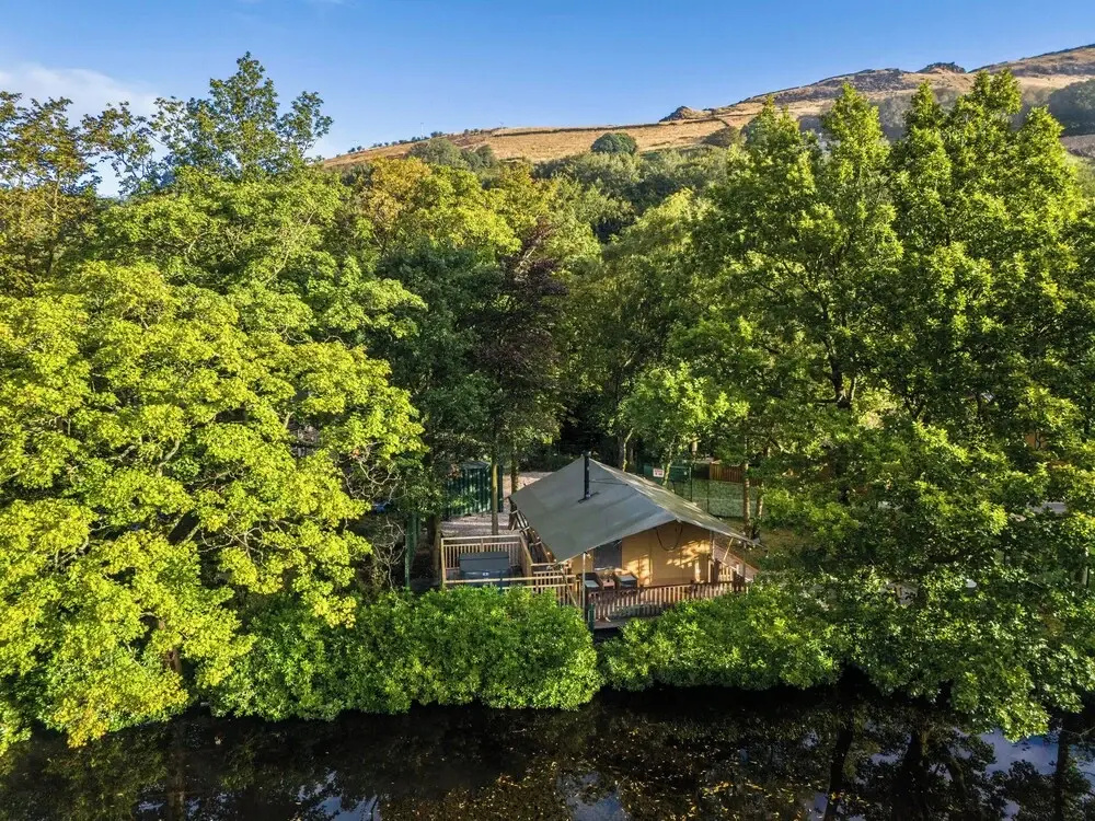 10 Chew Valley Lodge