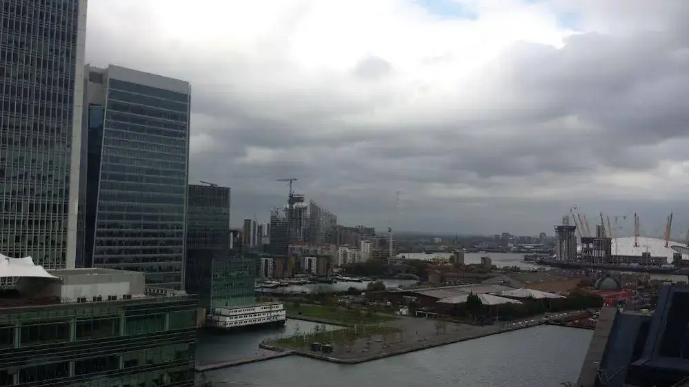 Carlton Apartments - Discovery Dock